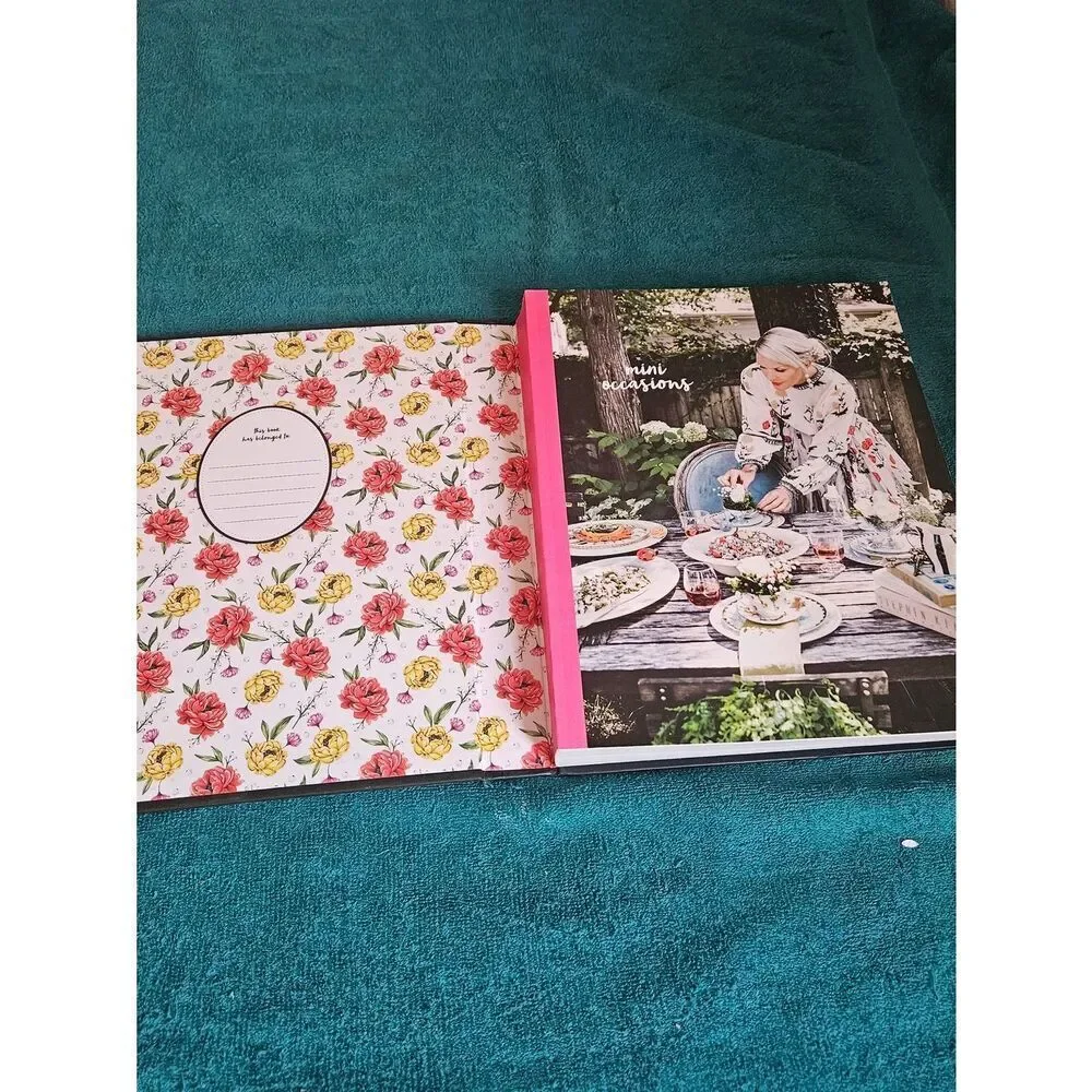 Nora Fleming Mini Occasions Cookbook